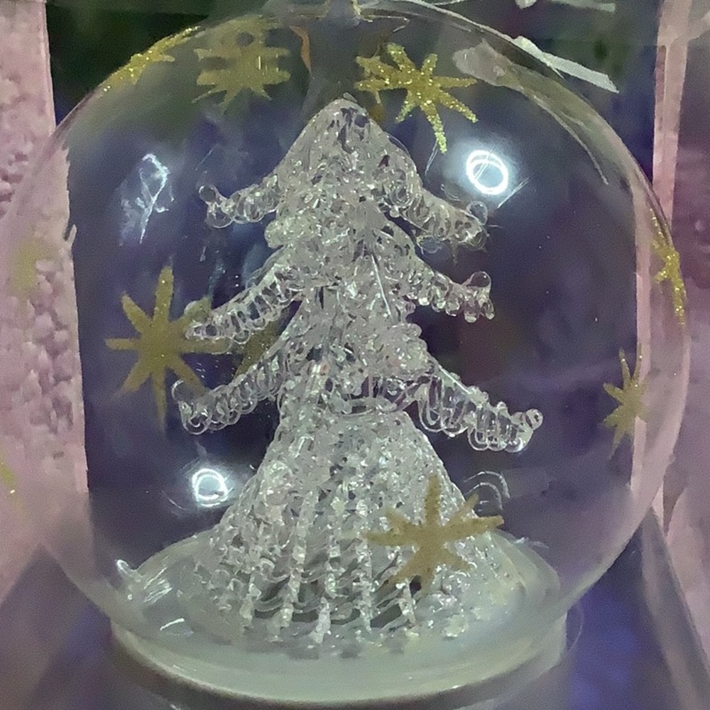 Christmas Tree Ornament Color Changing LED & Blinks Glass Globe